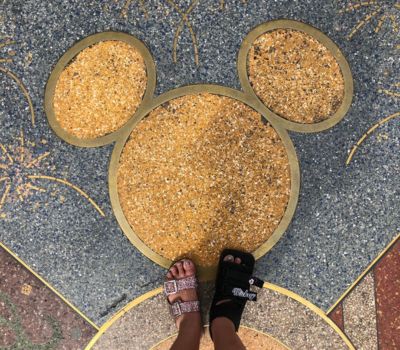 Tematski park koji je riješio problem od 20.000 koraka: kako AI skeniranje stopala i 3D štampani ...