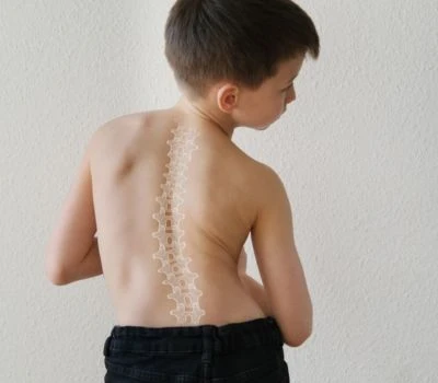 Da li vrijeme ispred ekrana preoblikuje kičmu jedne generacije?
